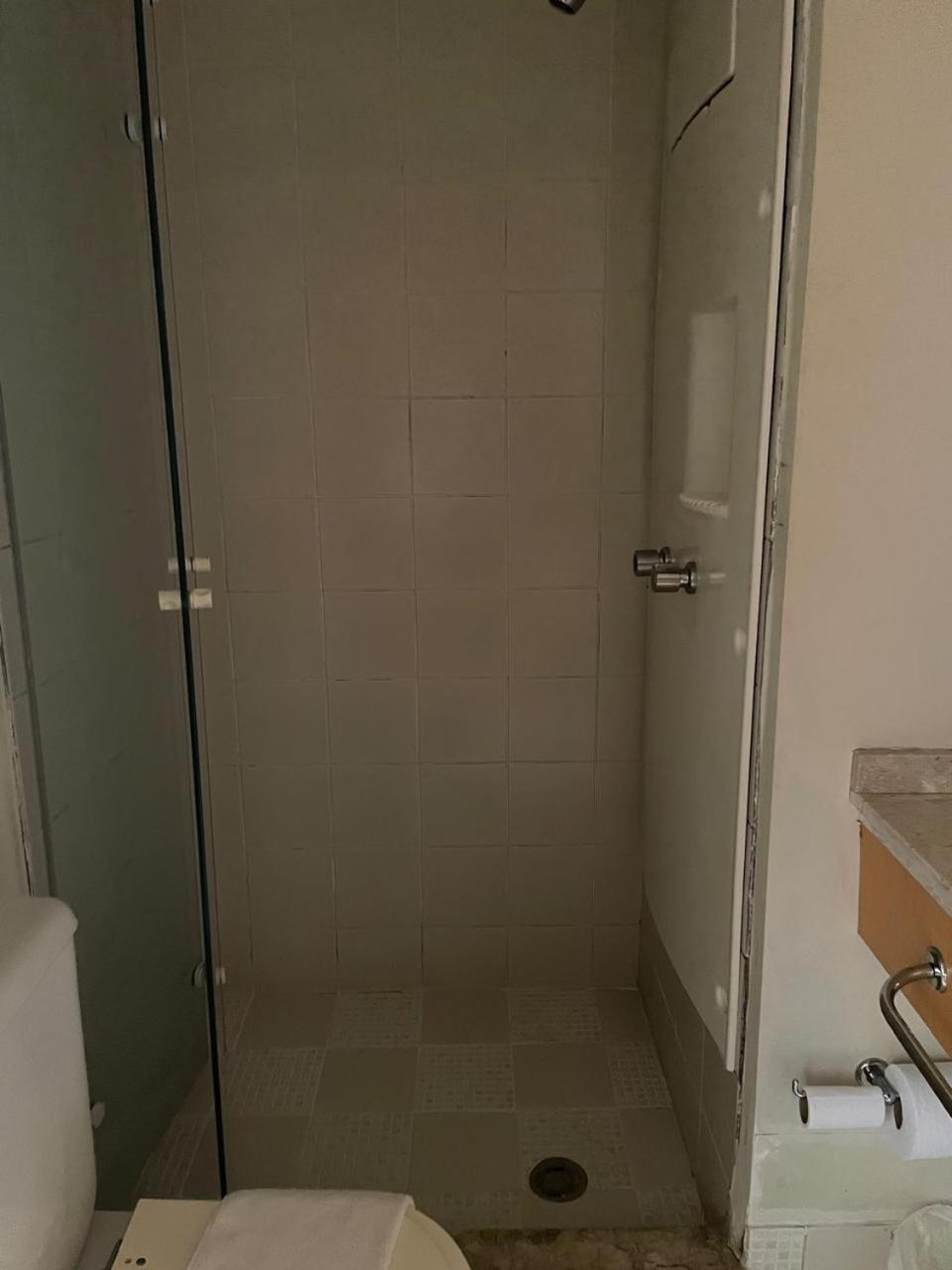 Flat Aconchegante Nos Jardins Com Piscina & Estacionamento Inclusos Sao Paulo