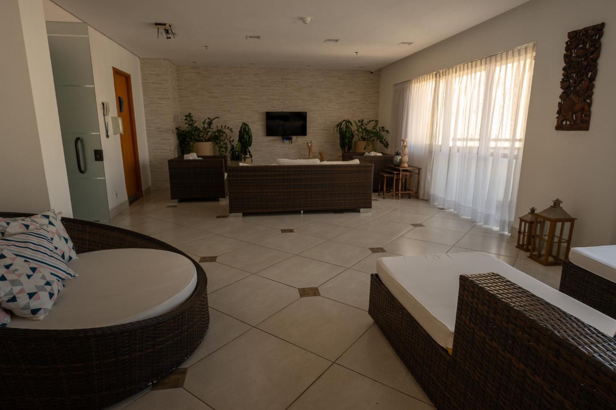 Aparthotel Flat Aconchegante Nos Jardins Com Piscina & Estacionamento Inclusos *